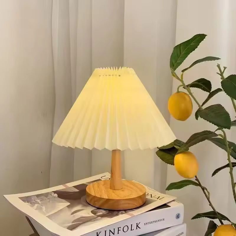 Vintage Pleated Lamp